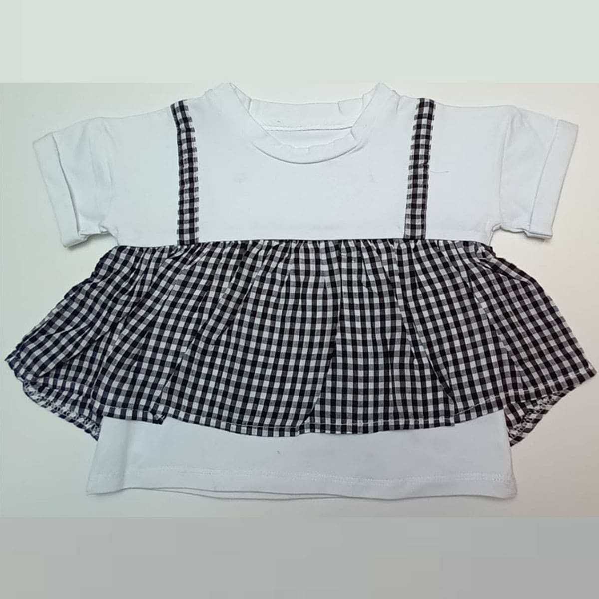 Girls White T-shirt Top | With Black and White Check Design
Age 18 Months -s 4 Years